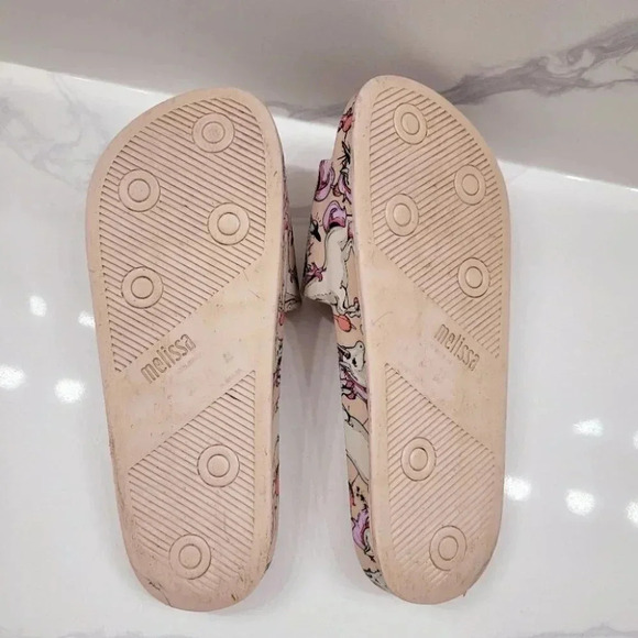 Mini Melissa Girls Unicorn Pool Slide Sand… - Picture 10 of 11